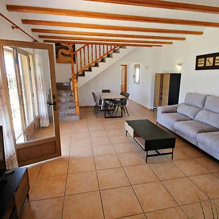 Marques - With Private Swimming Pool In Willa