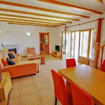 Marques - With Private Swimming Pool In Villa *