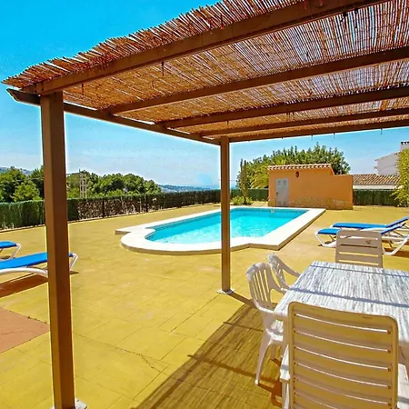 Marques - With Private Swimming Pool In